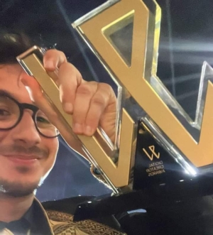 خلال حفل جائزة "Digital Creator AWards" بالدوحة: تتويج عربي ودولي للتونسي "سامي الشافعي ".